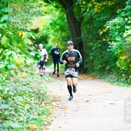 12.10.2025 - Bramfelder Halbmarathon 2025 Dr. Thomas Lammeyer http://msf.ph/oto/9344807 12.10.2025 10:12:37 Laufen 3, 2878 meine-sportfotos.de