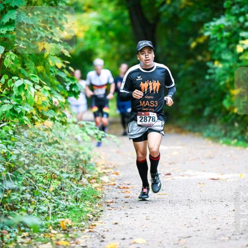 12.10.2025 - Bramfelder Halbmarathon 2025 Dr. Thomas Lammeyer http://msf.ph/oto/9344822 12.10.2025 10:12:39 Laufen 3, 46, 2878 meine-sportfotos.de