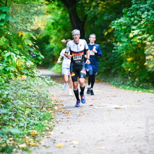 12.10.2025 - Bramfelder Halbmarathon 2025 Dr. Thomas Lammeyer http://msf.ph/oto/9344836 12.10.2025 10:12:43 Laufen 2618, 652 meine-sportfotos.de