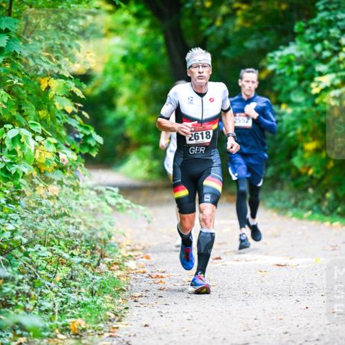 12.10.2025 - Bramfelder Halbmarathon 2025 Dr. Thomas Lammeyer http://msf.ph/oto/9344847 12.10.2025 10:12:45 Laufen 2618 meine-sportfotos.de