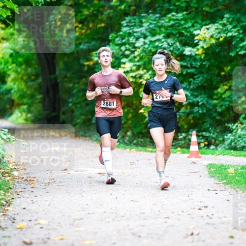 12.10.2025 - Bramfelder Halbmarathon 2025 Dr. Thomas Lammeyer http://msf.ph/oto/9344920 12.10.2025 10:13:08 Laufen 2881, 27 meine-sportfotos.de