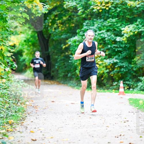 12.10.2025 - Bramfelder Halbmarathon 2025 Dr. Thomas Lammeyer http://msf.ph/oto/9345013 12.10.2025 10:13:40 Laufen 2498 meine-sportfotos.de