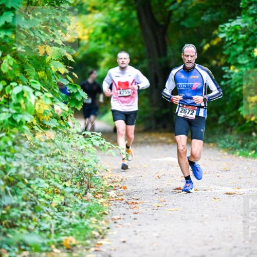 12.10.2025 - Bramfelder Halbmarathon 2025 Dr. Thomas Lammeyer http://msf.ph/oto/9345128 12.10.2025 10:14:22 Laufen 2755, 2672 meine-sportfotos.de