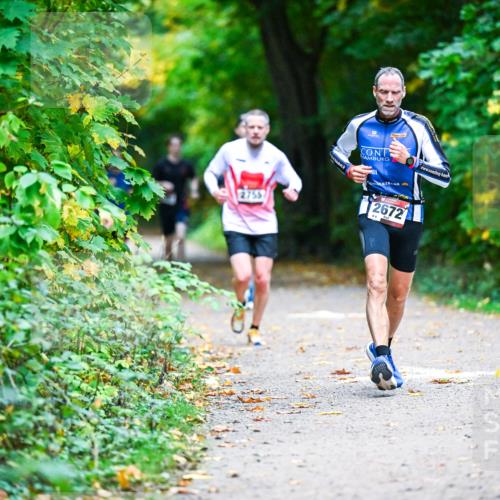 12.10.2025 - Bramfelder Halbmarathon 2025 Dr. Thomas Lammeyer http://msf.ph/oto/9345132 12.10.2025 10:14:23 Laufen 2755, 126721 meine-sportfotos.de