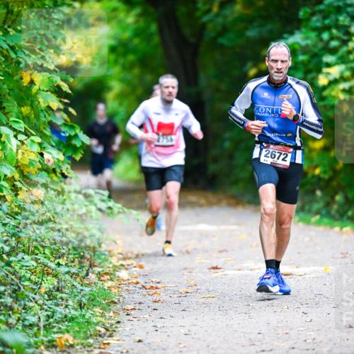 12.10.2025 - Bramfelder Halbmarathon 2025 Dr. Thomas Lammeyer http://msf.ph/oto/9345137 12.10.2025 10:14:23 Laufen 2672, 86 meine-sportfotos.de