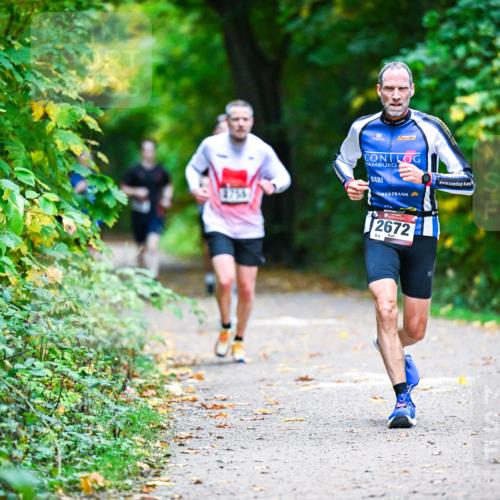 12.10.2025 - Bramfelder Halbmarathon 2025 Dr. Thomas Lammeyer http://msf.ph/oto/9345138 12.10.2025 10:14:24 Laufen 2672, 86 meine-sportfotos.de