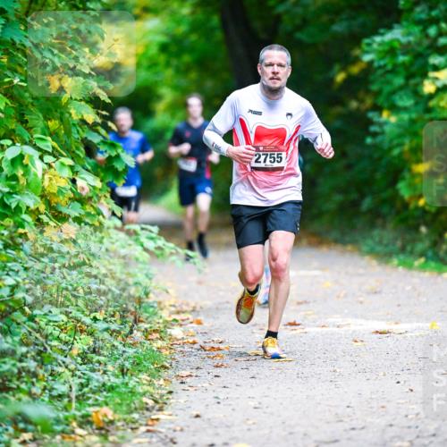 12.10.2025 - Bramfelder Halbmarathon 2025 Dr. Thomas Lammeyer http://msf.ph/oto/9345149 12.10.2025 10:14:26 Laufen 2755, 26 meine-sportfotos.de