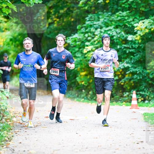 12.10.2025 - Bramfelder Halbmarathon 2025 Dr. Thomas Lammeyer http://msf.ph/oto/9345175 12.10.2025 10:14:32 Laufen 2990, 200, 1, 2708, 813 meine-sportfotos.de