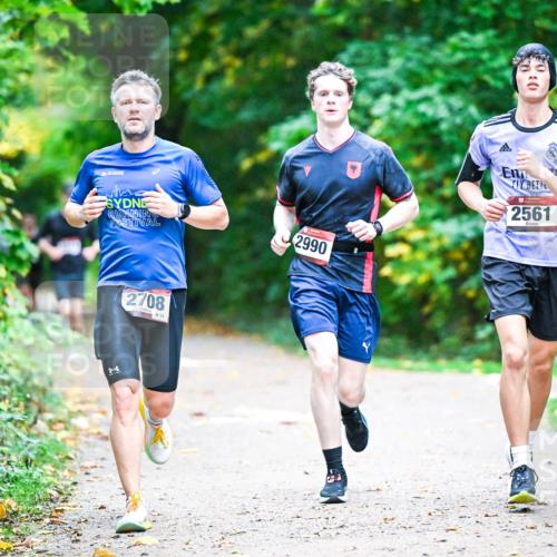 12.10.2025 - Bramfelder Halbmarathon 2025 Dr. Thomas Lammeyer http://msf.ph/oto/9345188 12.10.2025 10:14:34 Laufen 2990, 2708, 813, 2561 meine-sportfotos.de