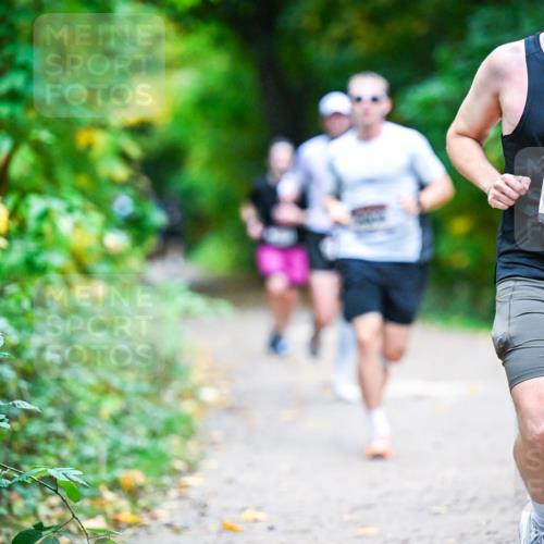 12.10.2025 - Bramfelder Halbmarathon 2025 Dr. Thomas Lammeyer http://msf.ph/oto/9345243 12.10.2025 10:14:46 Laufen 134, 2765 meine-sportfotos.de