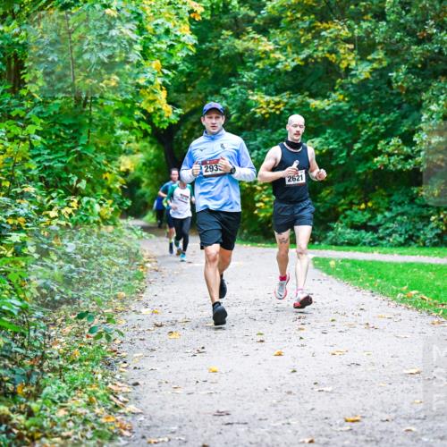 12.10.2025 - Bramfelder Halbmarathon 2025 Dr. Thomas Lammeyer http://msf.ph/oto/9345341 12.10.2025 10:15:14 Laufen 293, 2621 meine-sportfotos.de