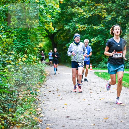 12.10.2025 - Bramfelder Halbmarathon 2025 Dr. Thomas Lammeyer http://msf.ph/oto/9345444 12.10.2025 10:15:49 Laufen 2500, 2915 meine-sportfotos.de