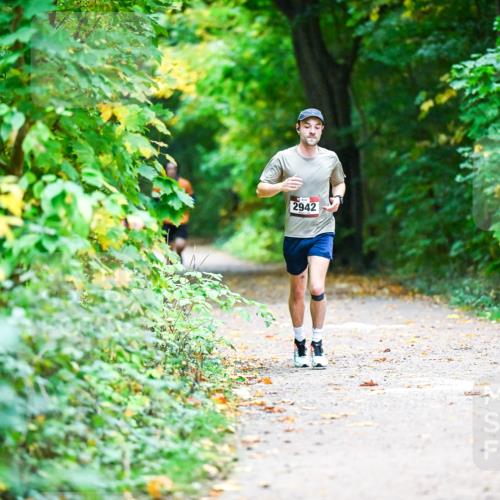 12.10.2025 - Bramfelder Halbmarathon 2025 Dr. Thomas Lammeyer http://msf.ph/oto/9345586 12.10.2025 10:16:39 Laufen 2942 meine-sportfotos.de
