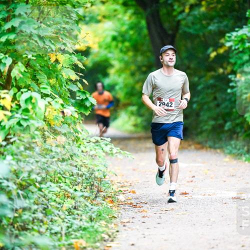 12.10.2025 - Bramfelder Halbmarathon 2025 Dr. Thomas Lammeyer http://msf.ph/oto/9345597 12.10.2025 10:16:41 Laufen 862, 2942 meine-sportfotos.de
