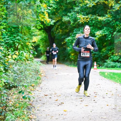 12.10.2025 - Bramfelder Halbmarathon 2025 Dr. Thomas Lammeyer http://msf.ph/oto/9345747 12.10.2025 10:17:20 Laufen 2511, 25 meine-sportfotos.de