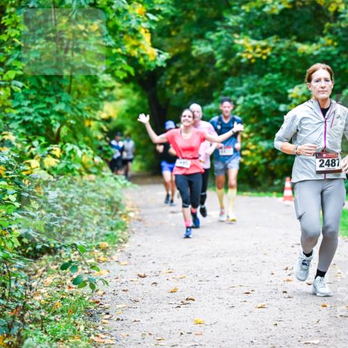 12.10.2025 - Bramfelder Halbmarathon 2025 Dr. Thomas Lammeyer http://msf.ph/oto/9345832 12.10.2025 10:17:41 Laufen 2487 meine-sportfotos.de