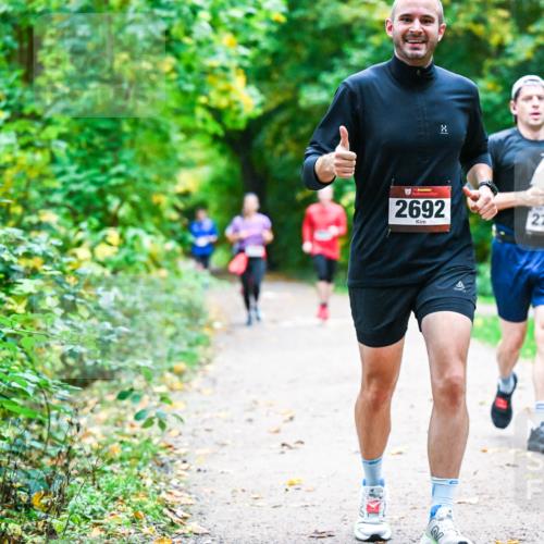 12.10.2025 - Bramfelder Halbmarathon 2025 Dr. Thomas Lammeyer http://msf.ph/oto/9345939 12.10.2025 10:17:59 Laufen 2692, 270 meine-sportfotos.de