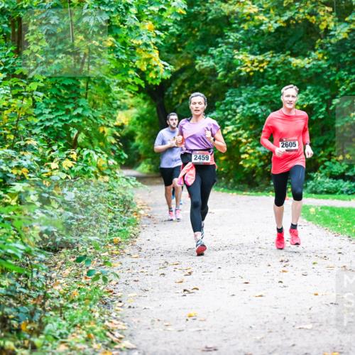 12.10.2025 - Bramfelder Halbmarathon 2025 Dr. Thomas Lammeyer http://msf.ph/oto/9345955 12.10.2025 10:18:02 Laufen 2605, 2459 meine-sportfotos.de
