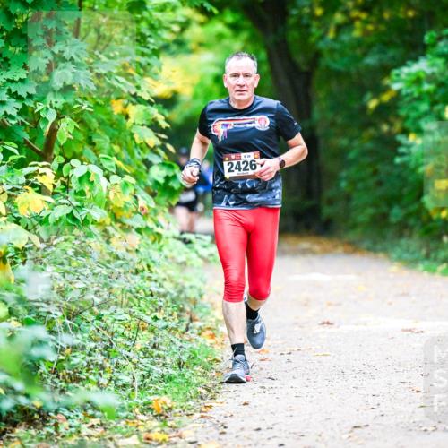 12.10.2025 - Bramfelder Halbmarathon 2025 Dr. Thomas Lammeyer http://msf.ph/oto/9346069 12.10.2025 10:18:36 Laufen 2426 meine-sportfotos.de