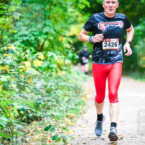 12.10.2025 - Bramfelder Halbmarathon 2025 Dr. Thomas Lammeyer http://msf.ph/oto/9346077 12.10.2025 10:18:39 Laufen 29, 2426 meine-sportfotos.de