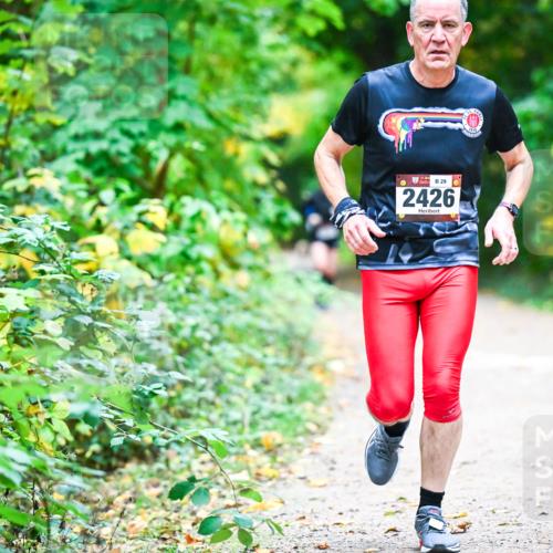 12.10.2025 - Bramfelder Halbmarathon 2025 Dr. Thomas Lammeyer http://msf.ph/oto/9346078 12.10.2025 10:18:39 Laufen 29, 2426 meine-sportfotos.de