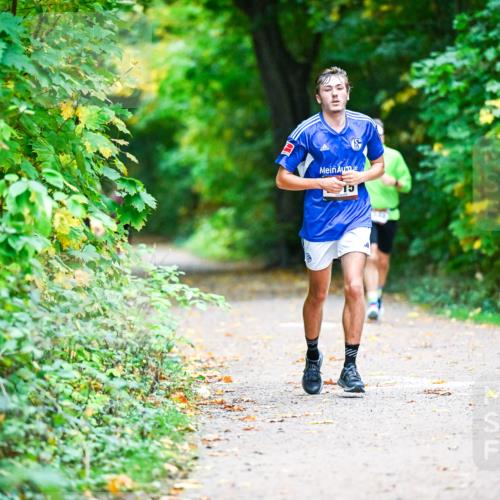 12.10.2025 - Bramfelder Halbmarathon 2025 Dr. Thomas Lammeyer http://msf.ph/oto/9346124 12.10.2025 10:18:55 Laufen  meine-sportfotos.de