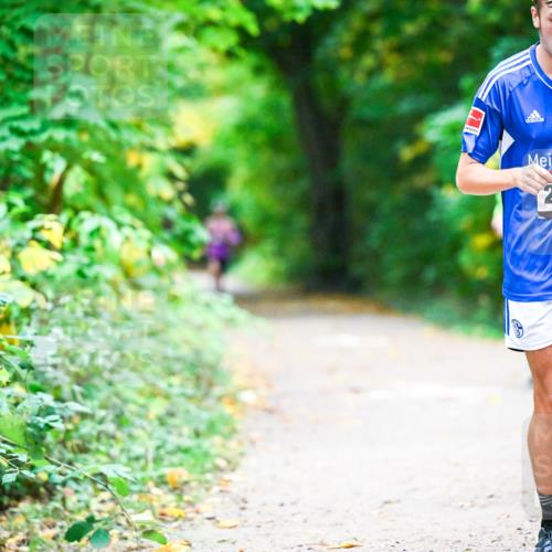 12.10.2025 - Bramfelder Halbmarathon 2025 Dr. Thomas Lammeyer http://msf.ph/oto/9346151 12.10.2025 10:18:59 Laufen 2515 meine-sportfotos.de