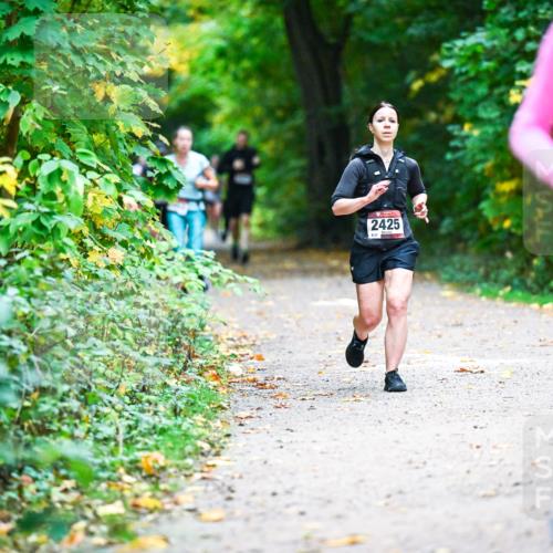 12.10.2025 - Bramfelder Halbmarathon 2025 Dr. Thomas Lammeyer http://msf.ph/oto/9346563 12.10.2025 10:20:43 Laufen 2425 meine-sportfotos.de