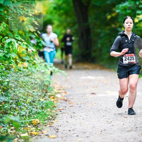 12.10.2025 - Bramfelder Halbmarathon 2025 Dr. Thomas Lammeyer http://msf.ph/oto/9346573 12.10.2025 10:20:44 Laufen 2425, 27 meine-sportfotos.de