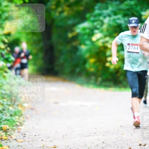 12.10.2025 - Bramfelder Halbmarathon 2025 Dr. Thomas Lammeyer http://msf.ph/oto/9346670 12.10.2025 10:21:09 Laufen 2784, 2977, 3, 74 meine-sportfotos.de