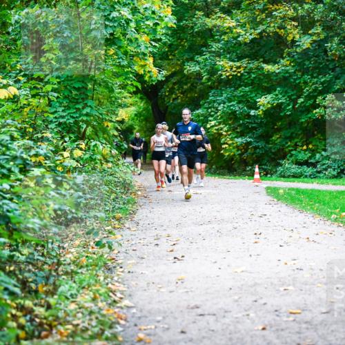 12.10.2025 - Bramfelder Halbmarathon 2025 Dr. Thomas Lammeyer http://msf.ph/oto/9346817 12.10.2025 10:21:39 Laufen 245, 2972, 277 meine-sportfotos.de