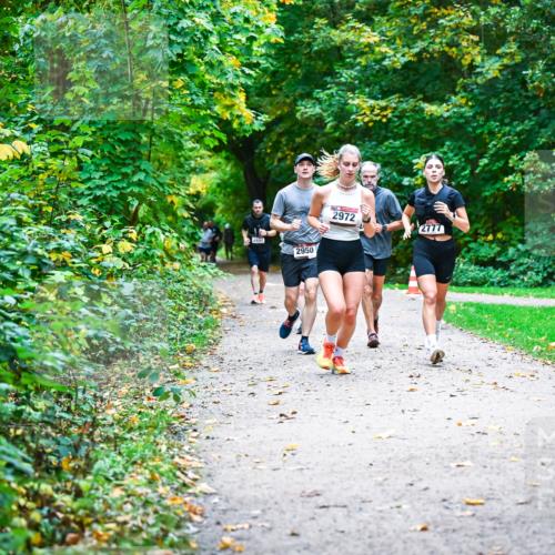 12.10.2025 - Bramfelder Halbmarathon 2025 Dr. Thomas Lammeyer http://msf.ph/oto/9346845 12.10.2025 10:21:44 Laufen 2657, 2950, 2972, 2777 meine-sportfotos.de