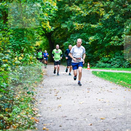 12.10.2025 - Bramfelder Halbmarathon 2025 Dr. Thomas Lammeyer http://msf.ph/oto/9346900 12.10.2025 10:21:56 Laufen 2508 meine-sportfotos.de