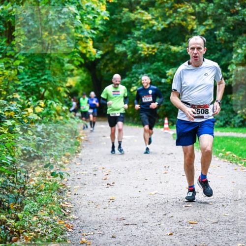 12.10.2025 - Bramfelder Halbmarathon 2025 Dr. Thomas Lammeyer http://msf.ph/oto/9346912 12.10.2025 10:21:58 Laufen 1931, 2508, 10 meine-sportfotos.de