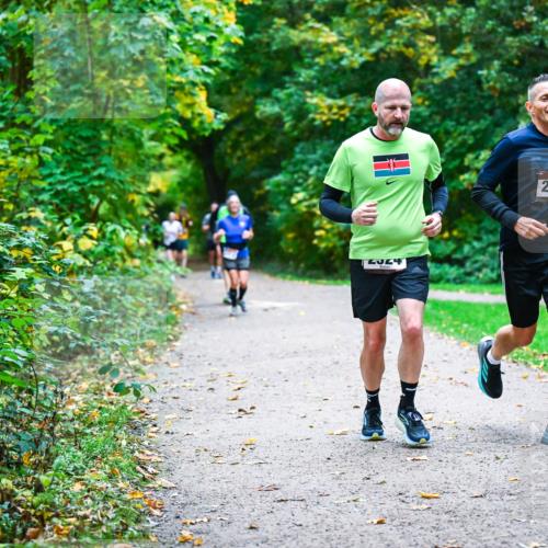12.10.2025 - Bramfelder Halbmarathon 2025 Dr. Thomas Lammeyer http://msf.ph/oto/9346931 12.10.2025 10:22:01 Laufen 2024, 2531 meine-sportfotos.de