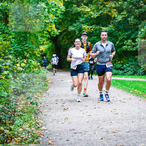 12.10.2025 - Bramfelder Halbmarathon 2025 Dr. Thomas Lammeyer http://msf.ph/oto/9346978 12.10.2025 10:22:10 Laufen 32809, 2890 meine-sportfotos.de