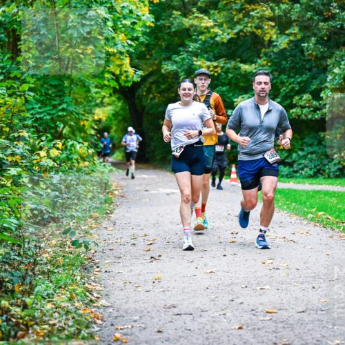 12.10.2025 - Bramfelder Halbmarathon 2025 Dr. Thomas Lammeyer http://msf.ph/oto/9346980 12.10.2025 10:22:10 Laufen 289 meine-sportfotos.de