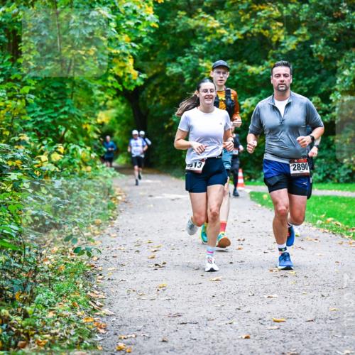 12.10.2025 - Bramfelder Halbmarathon 2025 Dr. Thomas Lammeyer http://msf.ph/oto/9346983 12.10.2025 10:22:11 Laufen 013, 2890 meine-sportfotos.de