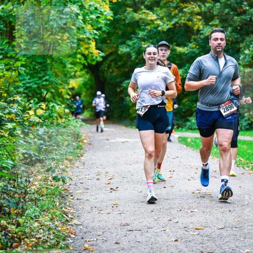 12.10.2025 - Bramfelder Halbmarathon 2025 Dr. Thomas Lammeyer http://msf.ph/oto/9346985 12.10.2025 10:22:11 Laufen 2890 meine-sportfotos.de