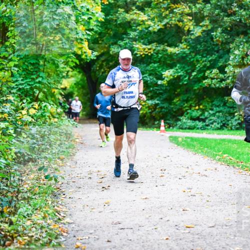 12.10.2025 - Bramfelder Halbmarathon 2025 Dr. Thomas Lammeyer http://msf.ph/oto/9347020 12.10.2025 10:22:19 Laufen 05, 11, 2023, 2766 meine-sportfotos.de