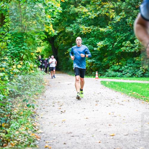 12.10.2025 - Bramfelder Halbmarathon 2025 Dr. Thomas Lammeyer http://msf.ph/oto/9347037 12.10.2025 10:22:22 Laufen  meine-sportfotos.de