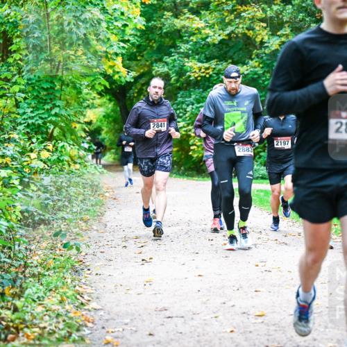 12.10.2025 - Bramfelder Halbmarathon 2025 Dr. Thomas Lammeyer http://msf.ph/oto/9347104 12.10.2025 10:22:34 Laufen 12841, 2025, 2883, 2197, 2817 meine-sportfotos.de