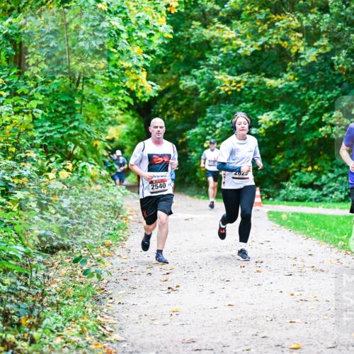 12.10.2025 - Bramfelder Halbmarathon 2025 Dr. Thomas Lammeyer http://msf.ph/oto/9347277 12.10.2025 10:23:14 Laufen 2540, 2258, 2025 meine-sportfotos.de