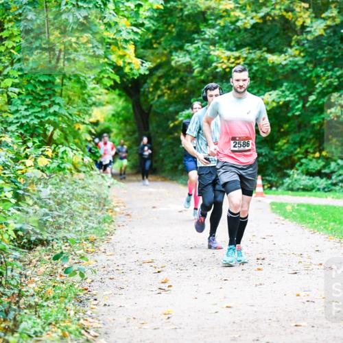 12.10.2025 - Bramfelder Halbmarathon 2025 Dr. Thomas Lammeyer http://msf.ph/oto/9347406 12.10.2025 10:23:41 Laufen 2586 meine-sportfotos.de