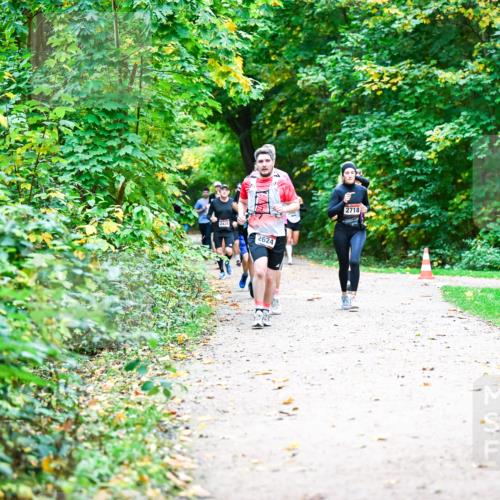12.10.2025 - Bramfelder Halbmarathon 2025 Dr. Thomas Lammeyer http://msf.ph/oto/9347434 12.10.2025 10:23:49 Laufen 2428, 2624, 2718 meine-sportfotos.de