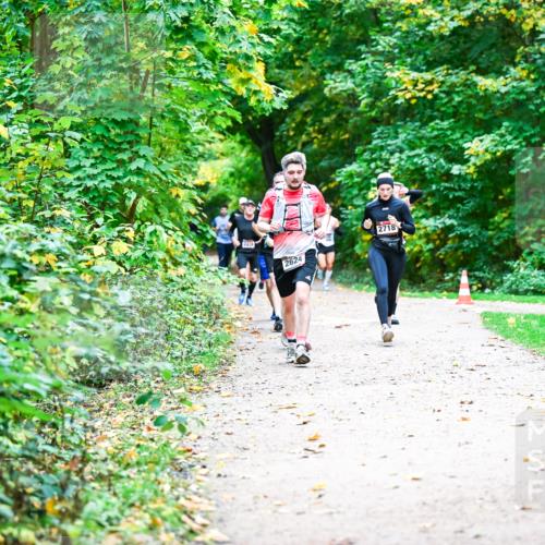 12.10.2025 - Bramfelder Halbmarathon 2025 Dr. Thomas Lammeyer http://msf.ph/oto/9347437 12.10.2025 10:23:49 Laufen  meine-sportfotos.de