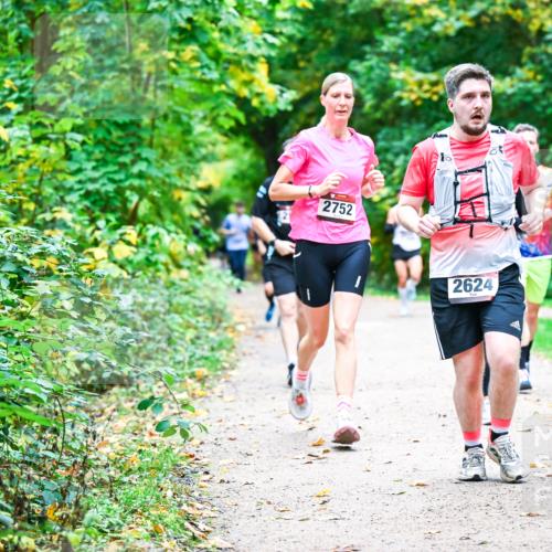 12.10.2025 - Bramfelder Halbmarathon 2025 Dr. Thomas Lammeyer http://msf.ph/oto/9347457 12.10.2025 10:23:52 Laufen 2752, 2624 meine-sportfotos.de