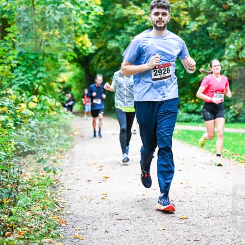 12.10.2025 - Bramfelder Halbmarathon 2025 Dr. Thomas Lammeyer http://msf.ph/oto/9347512 12.10.2025 10:24:03 Laufen 2926, 208 meine-sportfotos.de