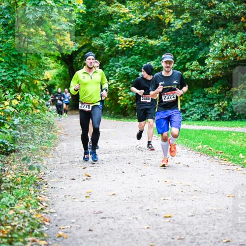 12.10.2025 - Bramfelder Halbmarathon 2025 Dr. Thomas Lammeyer http://msf.ph/oto/9347594 12.10.2025 10:24:20 Laufen 2015, 2778, 2680, 2322 meine-sportfotos.de
