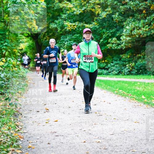 12.10.2025 - Bramfelder Halbmarathon 2025 Dr. Thomas Lammeyer http://msf.ph/oto/9347667 12.10.2025 10:24:38 Laufen 2506, 236, 2995 meine-sportfotos.de